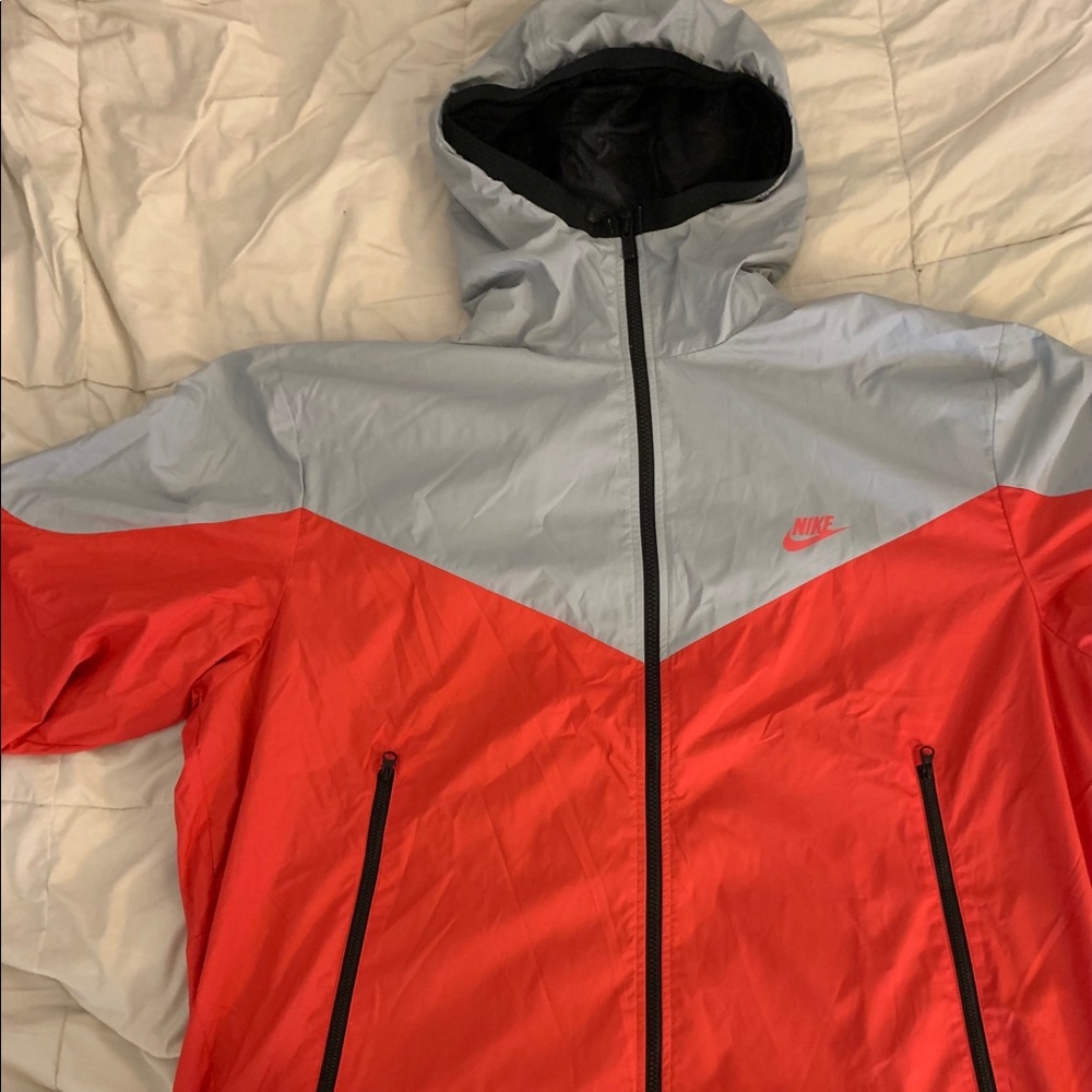 Nike Windbreaker Size XXL Red/Grey